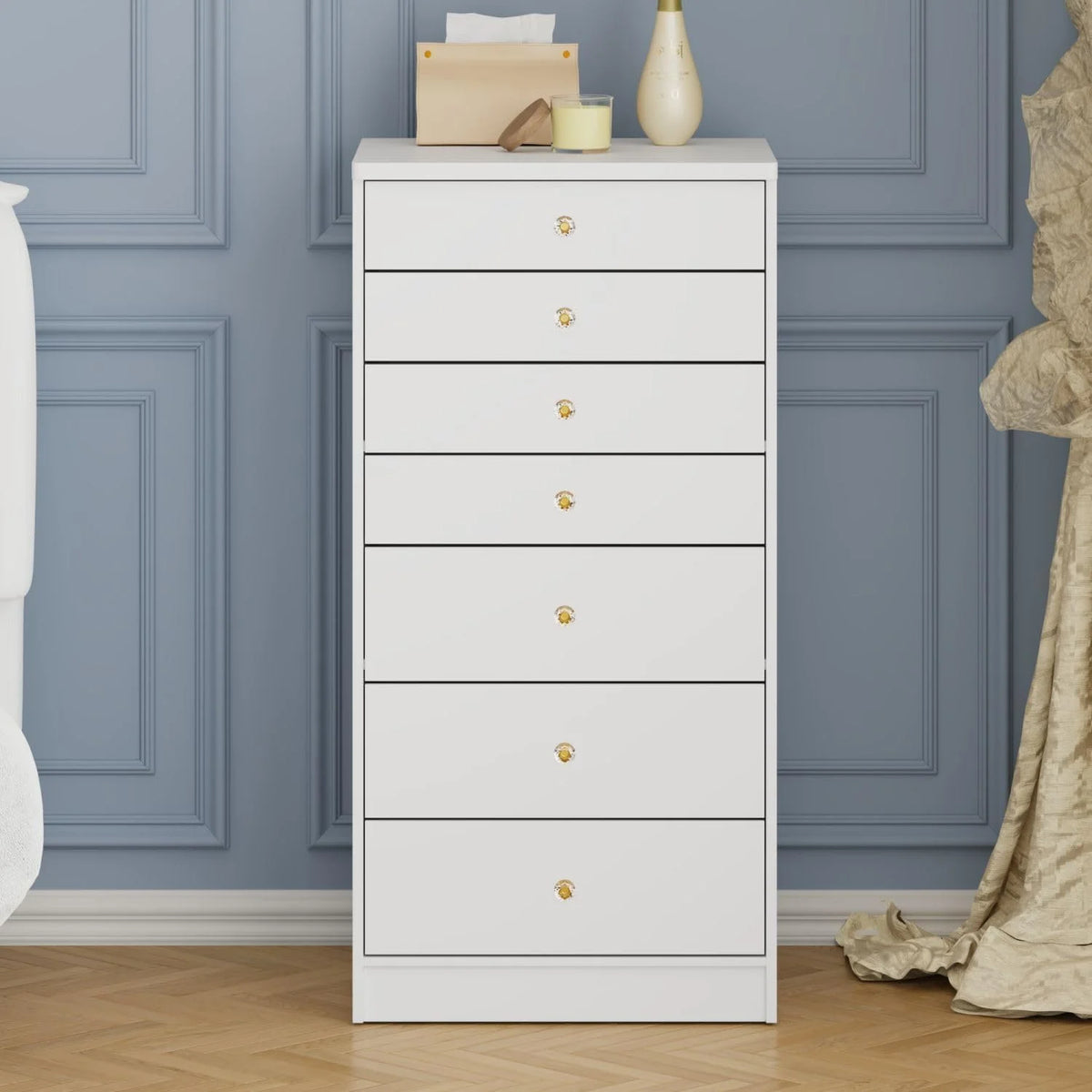White 7 Drawer Dresser U6453