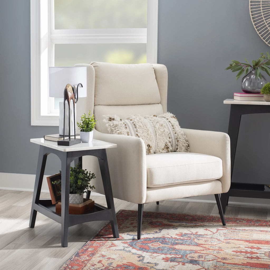 Gray Wash End Table with Shelf Q738