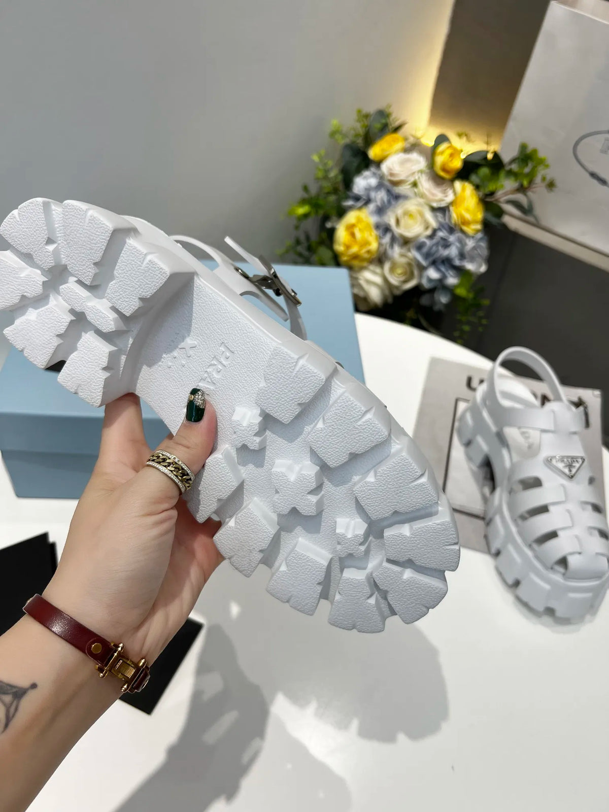 Women Shoes Heels 5.5 cm J808